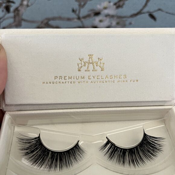 Artémes Premium Mink Eyelashes A Fine Line - Picture 4 of 7